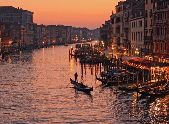 The Best Restaurants in Venice, Italy: How to Find an Unforgettable Dining Experience